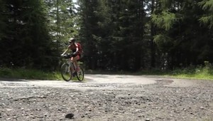 Horskí záchranári varujú cyklistov v Tatrách. Terén môže byť zradný