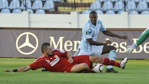 Slovan sa po víťazstve nad B.Bystricou prehrýzol na čelo CL