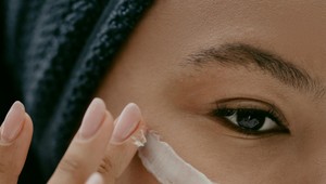 Tajomstvo dokonalej pleti - čo nesmie chýbať vo vašej skincare rutine?