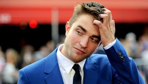 Ďalšia nevera? Pattinsonovu snúbenicu vyfotili s iným!