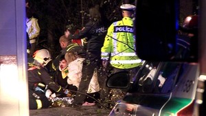 Tragédia pri Kysaku! Auto so 6 ľuďmi viezol policajt (†25)