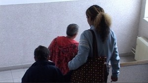 Dobitá dcéra zomrela, matka vyviazla s podmienkou