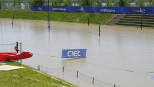 Čunovský šampionát zrušili, kanál je zatopený