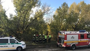 Nehoda v Podunajských Biskupiciach. Dvaja mŕtvi