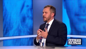 Analýzy Na hrane s Karasom: Nesmie sa oplatiť podvádzať, miernejšie tresty pre biele goliere vylučujem