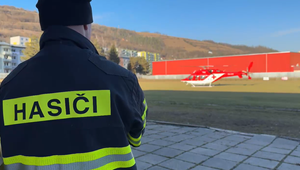 Muž bol poliaty benzínom a horel, príčina je zatiaľ neznáma