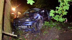 Chlapec (15) si chcel vyskúšať šoférovanie, zabil kamarátku (17). Súd mu vymeral trest