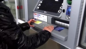 Zaľúbený podvodník. Ako chrániť seniorov pred internetovými podvodmi?