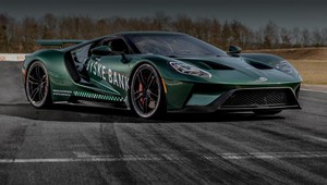 Vozíčkar svojím Ford GT pokoril slávny Nürburgring