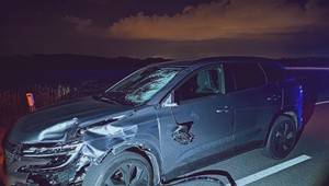 Tragédia na cestách: Muža bez reflexných prvkov zrazilo auto