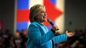 Hillary Clinton je nespokojná s volebným štábom, chce ho zmeniť