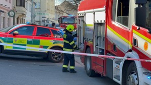 Pod kolesami električky zomrelo v Prahe iba desaťročné dievčatko