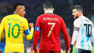 TOTO zarobia Messi, Ronaldo a Neymar. A idú pomáhať