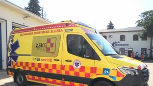 Primárka záchranky: Nie je jedno, či kolaps vznikne v ľahu, sede alebo v stoji ! Toto je dôvod