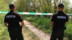 Biela sobota, čierny Hron! Z vody dnes ťahali mŕtvoly...