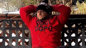 Kráľ s princezničkou. Kali ukázal svetu dcérku