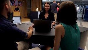 Slováci si zase požičiavajú, no s hypotékami je to komplikované. Vráti sa sláva "spotrebákov"?