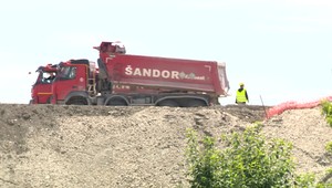 Zápas o diaľničný obchvat D4 pri Bratislave pokračuje. Ministerstvo žiada dokumenty