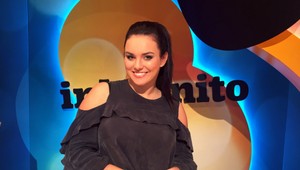 Ewa Farna si už z posměšků těžkou hlavu nedělá: Je šťastná i s boky jako skříň!