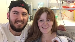 Ťažké rozhodnutie rodičov. Zachránili jedno dieťa, o dve prišli