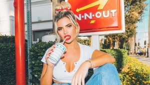 Instagram ovládla nová HOT póza: Poteší ženy, ktoré sú pôsobiť provokatívne a sexi