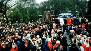 22 ROKOV PO - 22. 11. 1989. Dav oslavuje Dubčeka