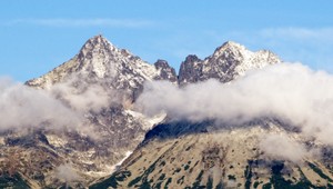 V Tatrách vyhasli ďalšie životy, zomrela mladá žena (†19) i skialpinista (†22)