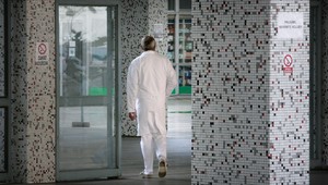 Znásilnenie, sexuálne obťažovanie či stalking od pacientov – aj s tým sa zdravotníci stretávajú