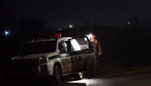 Po brutálnom útoku skončila žena v nemocnici. Školopovinné deti jej chceli zobrať kabelku