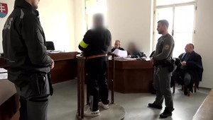 Po polroku vyšetrovania sa prípad dílerstva drog dostal až pred súd