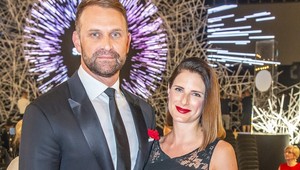 Len nedávno porodila, už je ako prútik: Maštalírova žena prekvapila v obtiahnutých šatách