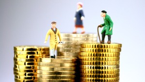 Návrh na ústavné zastropovanie veku odchodu do dôchodku prešiel do 2. čítania