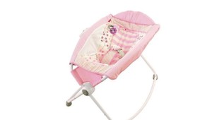 Z trhu sťahujú lehátko pre kojencov, je nebezpečné