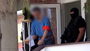 Našli ju mŕtvu s uterákom na tvári. Aj po roku vo väzbe Petrovi bojnickú vraždu stále nedokázali