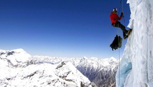 Absurdná situácia v Tatrách. Horolezci a horskí vodcovia nemôžu chodiť mimo chodníkov