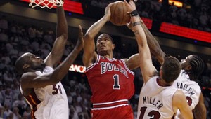 NBA: Chicago na pokraji vyradenia