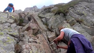 Horské ferraty lákajú turistov. Do Tatier sa vracia život