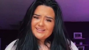 Amanda miluje crop topy a bikiny, hejteri jej naložili kvôli nadváhe: Zmestíš sa vôbec do postele?