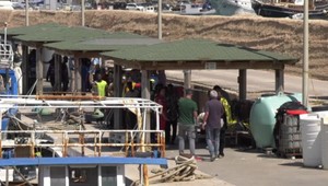 EÚ mení prístup k migrácii: Azylové žiadosti sa majú riešiť mimo únie