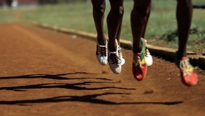 Lekár atletického tímu zneužil 177 zverencov. Zbytočné vyšetrovania pohlavných orgánov