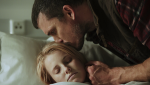 TOTO musíte počuť: Titulnú skladbu k strhujúcemu seriálu Jenny nedostanete z hlavy!