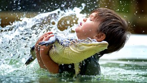 Charlie má len tri roky, no hady a aligátory miluje!