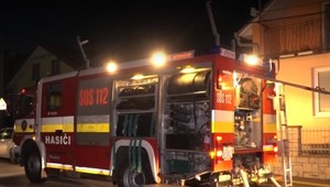 Neopatrnosť za 5 000 eur. Pálenie odpadu sa mladej rodine vymklo spod rúk