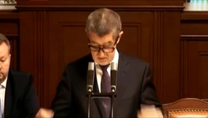 Premiér Babiš zachraňuje situáciu. Novičok sa v Česku nevyrábal
