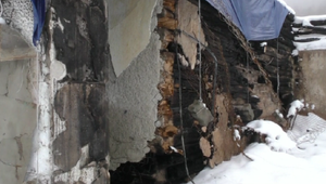 Mesiac po ničivom požiari v Sukove sa rodina pripravuje na stavbu nového domu