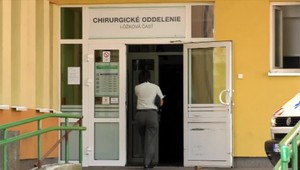 Žena v práci utrpela devastačné poranenia ruky. Takmer o ňu prišla