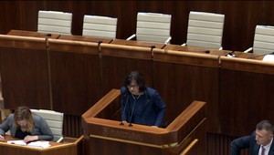 Niektorých čaká kampaň, iných balenie. Ktorí poslanci opustia svoje kreslá?