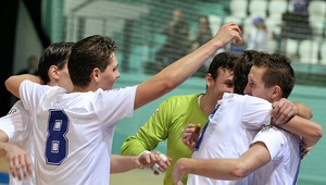 Futsalisti pomstili futbalistov, Ukrajinu premiérovo zdolali 4:2