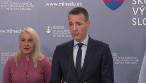 Tlačová beseda ministra Druckera po rokovaní so zástupcami škôl