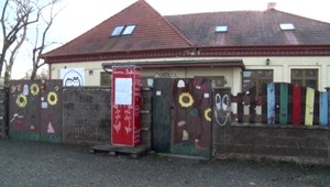 Nový rok sa nezačal dobre pre deti v sociálnom zariadení v Šali. Zlodeji im ukradli vianočné darčeky